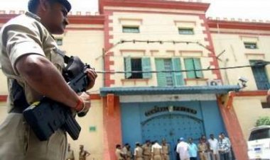 यूपी विधानसभा चुनाव से पहले कुख्यात अपराधी हुए शिफ्ट: राज्य सरकार निर्देश के बाद किया स्थानांतरित