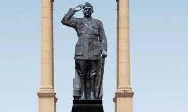 इंडिया गेट पर लगेगी 'नेताजी' की विशाल प्रतिमा, मूर्ति बनने तक दिखेगा होलोग्राम: प्रधानमंत्री नरेन्द्र मोदी