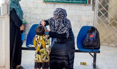 पोलियोकर्मी की रखवाली कर रहे पोलिसकर्मी की हुई मौत: नसबंदी का किया झूठा दावा