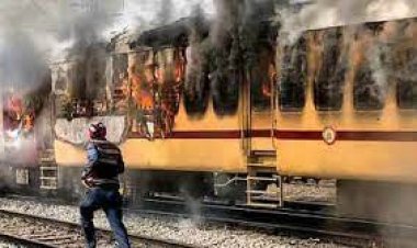 बिहार के 55 छात्र हिरासत में, 12 सरकारी कर्मचारी जख्मी: RRB-NTPC परीक्षा