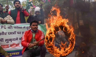 आंदोलन का विपक्ष ने उठाया फायदा: किया विरोध प्रदर्शन व आगजनी