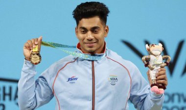 वेटलिफ्टर अंचिता शेउली ने दिलाया तीसरा स्वर्ण: पदक तालिका में भारत 6 पर