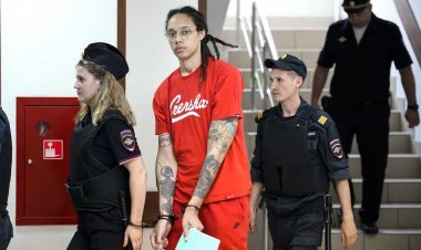 अमेरिकी खिलाड़ी को रूस में 9 साल की सजा: बाइडेन ने ऑफर की 'प्रिजनर स्वैप डील'