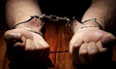 500 रुपये के लिए काट डाला पड़ोसी का सिर, कटे हुये सिर को लेकर पहुंचा पुलिस स्टेशन