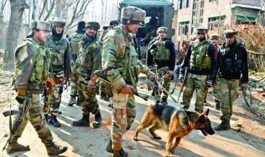Jammu Kashmir: बड़े आतंकी हमले की साजिश नाकाम, 10-12 KG का IED बरामद