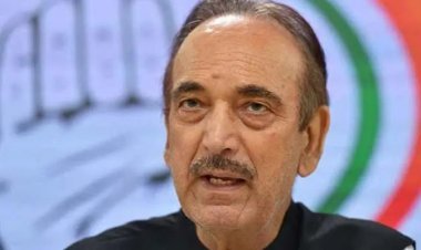 गुलाम नबी आज़ाद ने एक बार फिर दिया कांग्रेस को बड़ा झटका, 42 और नेताओं ने छोड़ी कांग्रेस अबतक 100 नेताओं ने दिए इस्तीफे