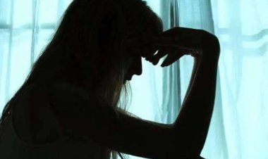 Pune: बचपन की दो सहेलियों ने घंटेभर के अंदर की खुदकुशी, पुलिस को नहीं मिला कोई सुसाइड नोट