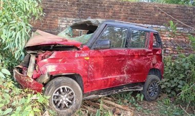 शाहजहांपुर: लखनऊ-दिल्ली नेशनल हाईवे पर भीषड़ हादसा, युवक की मौतबी चार घायल