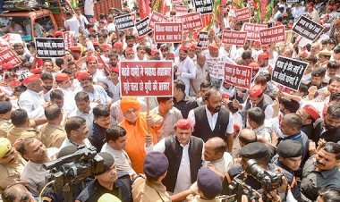 Akhilesh Yadav: योगी सरकार के खिलाफ बड़ा विरोध प्रदर्शन मार्च निकली पदयात्रा, योगी आदित्यनाथ ने कही यह बात