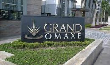 Noida: 9वीं मंजिल से गिरने पर युवक की मौके पर हुई मौत, CCTV  कैमरे में कैद हुई घटना