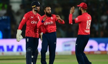 PAK vs ENG: बाबर आज़म भी न बचा पाए डूबती नैय्या, पाकिस्तान को धूल चटाकर इग्लैंड ने की सीरीज में बराबरी