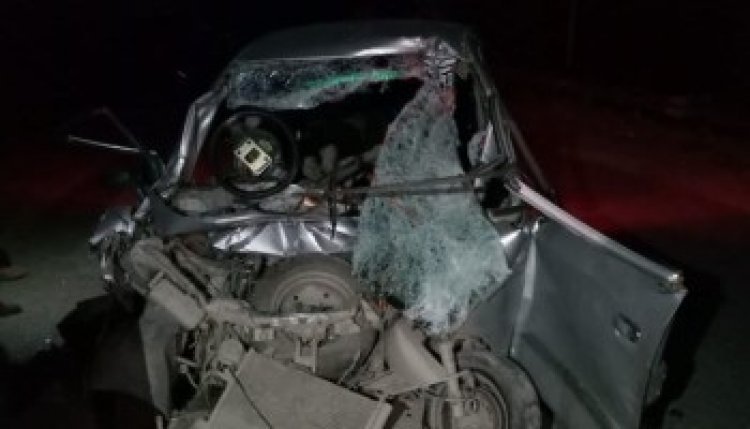 बेकाबू तेज रफ्तार कार का तांडव: 1090 चौराहे पर डिवाइडर में घुसी कार तीन की मौत