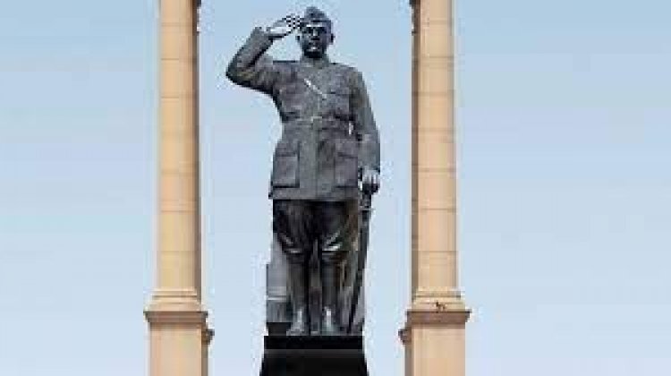 सुभाषचंद्र बोस की 125वीं जयंती पर पीएम मोदी ने दी श्रद्धांजलि: नेशनल हॉलिडे हो घोषित - ममता की मांग