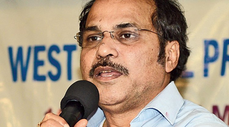 महंगाई से लोगों की जेब और बाजार में आग लग चुकी हैं: अधीर रंजन चौधरी