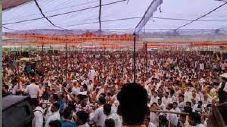 Noida Mahapanchayat: श्रीकांत त्यागी के समर्थन में उतरी महापंचायत लगे BJP सांसद के खिलाफ नारे