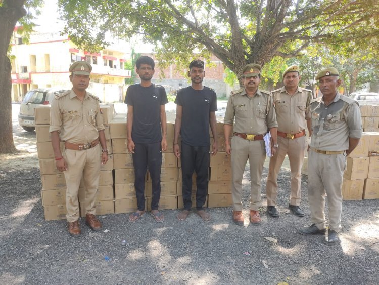 Fatehpur: सड़े सेब की आड़ में अंग्रेजी शराब की तस्करी, 365 पेटियों में 40 लाख की शराब बरामद