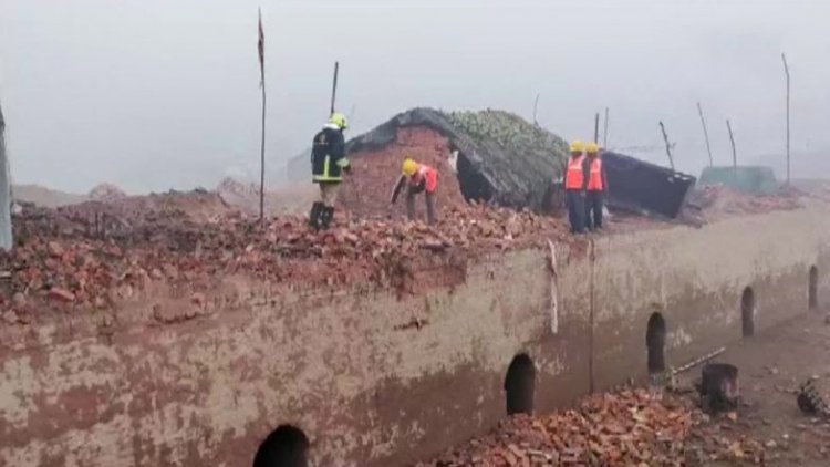 Bihar: ईंट के भट्ठे में हुआ ब्लास्ट, 7 लोगों की मौत, दर्जनो लोगो के मलबे में दबे होने की आशंका