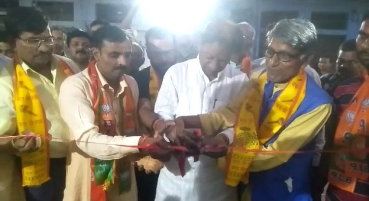 Nagar Nikay Chunav 2023 : भ्रष्टाचार को भगाने का लिया संकल्प, नगर विकास के मुद्दे पर जनता बोली "विजयी भव"